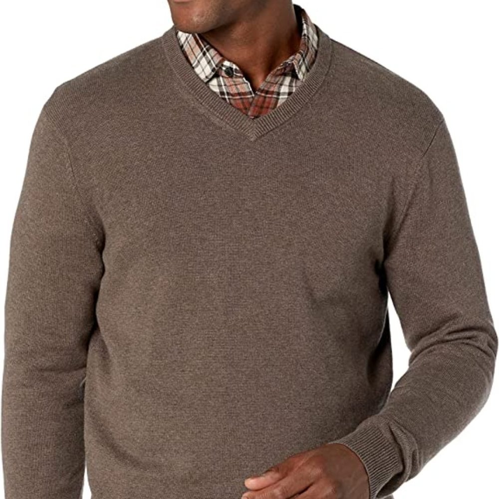 Amazon Essentials | Men's Brown Heather Long Sleeve V-Neck Sweater XS